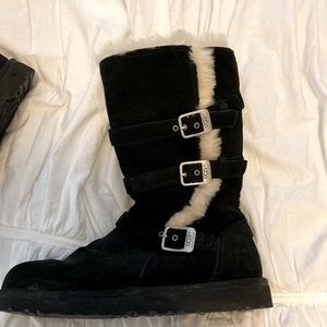 Women’s Size 8 Uggs, worn twice/gently used